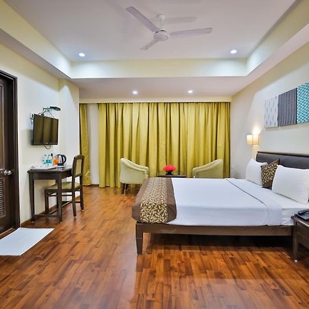 Jyoti Plaza Hotel มัดกอน ภายนอก รูปภาพ