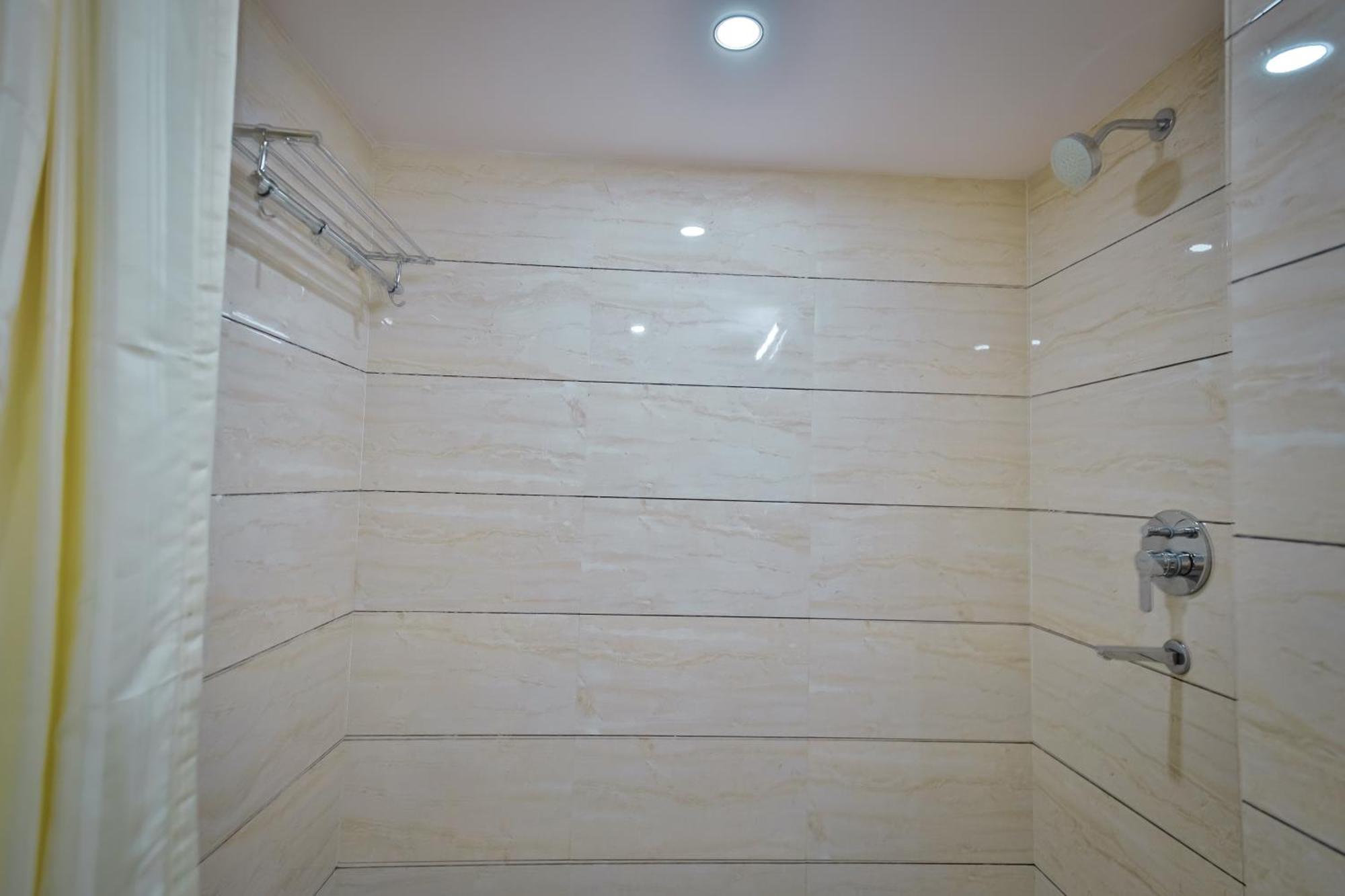 Jyoti Plaza Hotel มัดกอน ภายนอก รูปภาพ